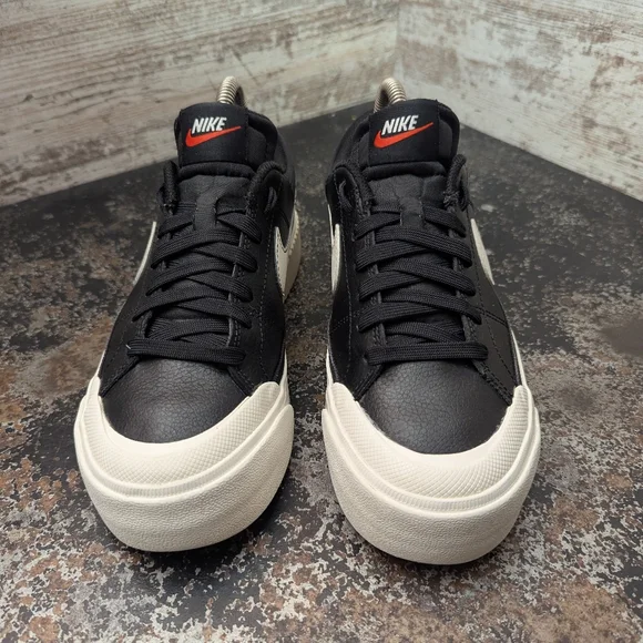 Womens Nike Court Legacy Lift Shoes Sz 6 Used DM7590 001 Black Leather - Picture 3 of 9